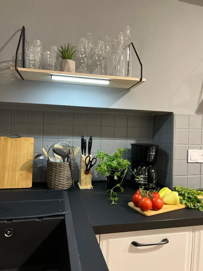 Cinderella Apartment With Free Parking PUY 0*, 풀라 크로아티아