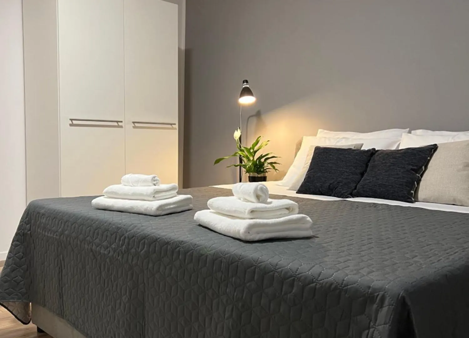 Cinderella Apartment With Free Parking PUY 풀라
